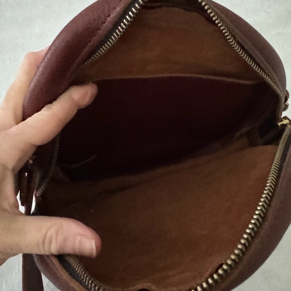 Portland Leather Round Crossbody Bag in Pebbled Brown - Picture 4 of 4